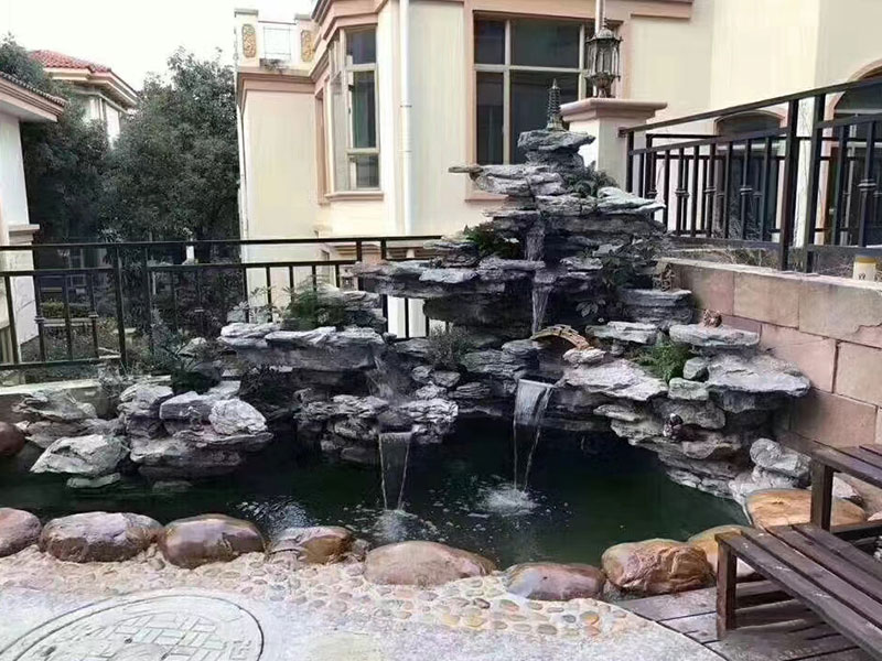 庭院假山鱼池